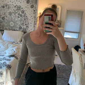 PACSUN - Gray Long Sleeve Crop Top